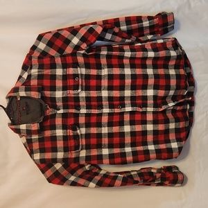 Woolrich Men's Long Sleeve Button Down Flannel shirt